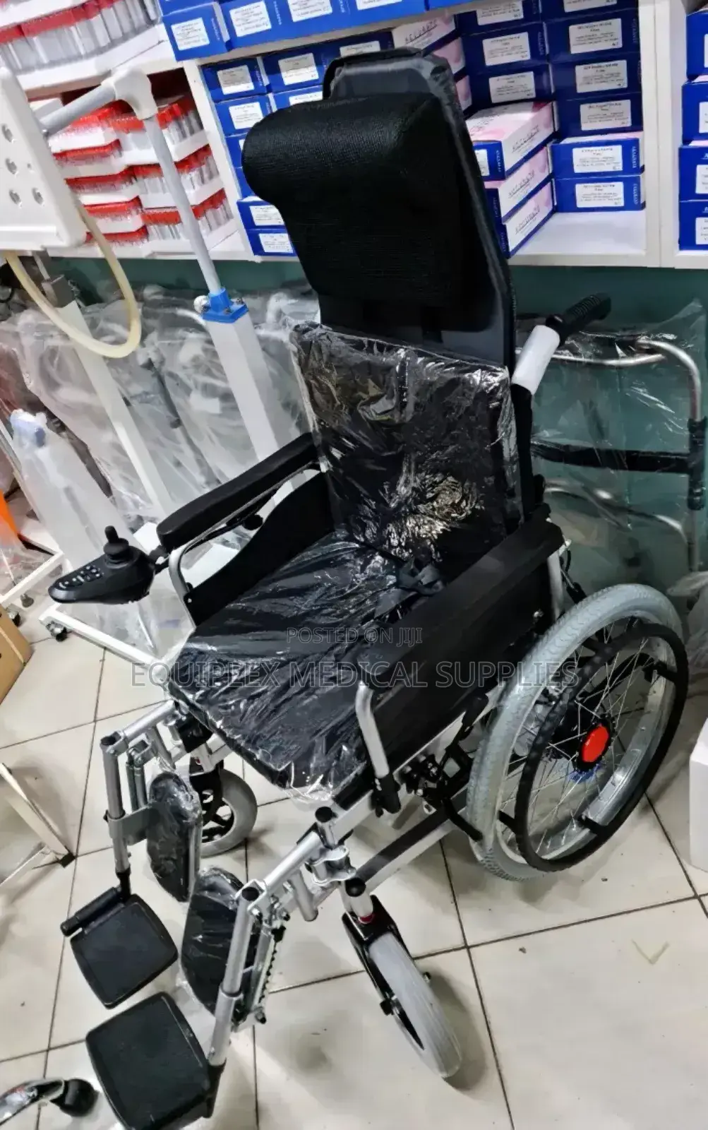 Electric Recliner Wheelchair / Motorized Wheelchair (Strong and Durabl