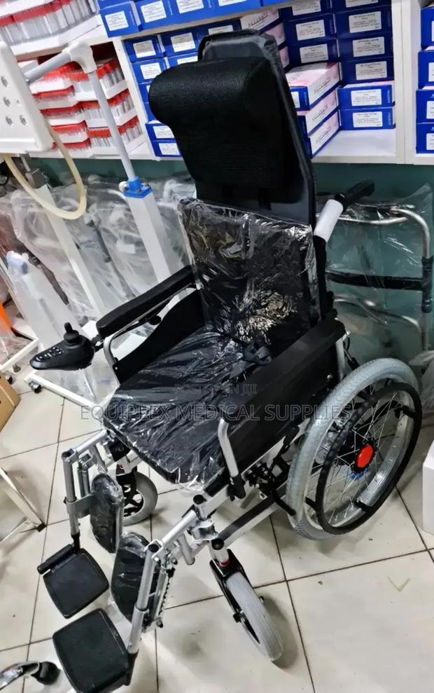 Electric Recliner Wheelchair