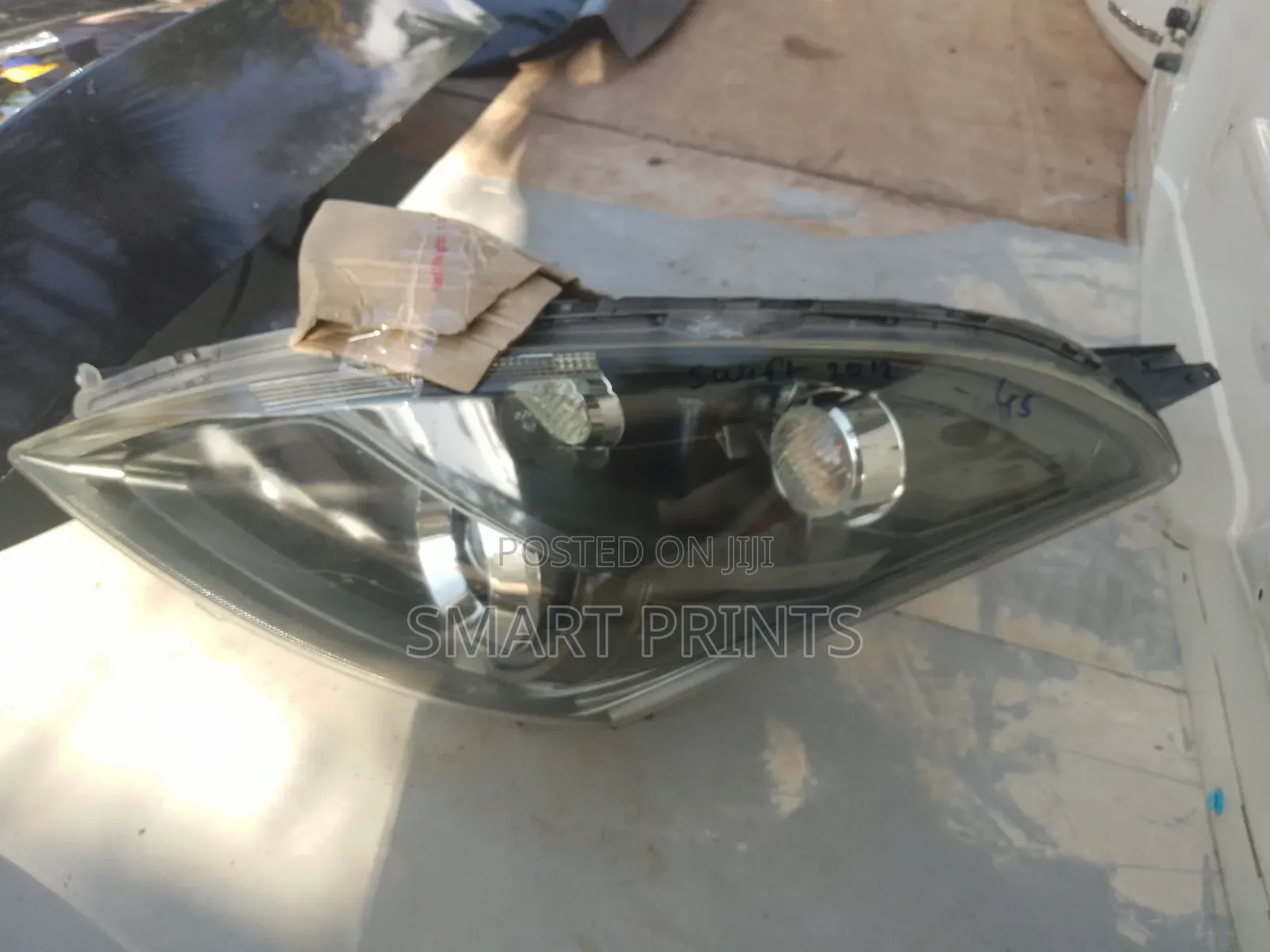 High Quality Ex Japan Suzuki Solio Headlights Available