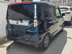 Toyota Tank 1.0 FWD 2019 Black