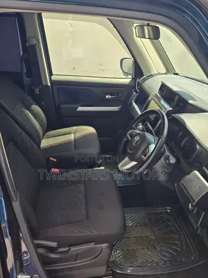 Toyota Tank 1.0 FWD 2019 Black