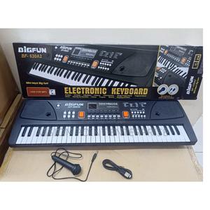 Electronic Keyboard - thumbnail 2