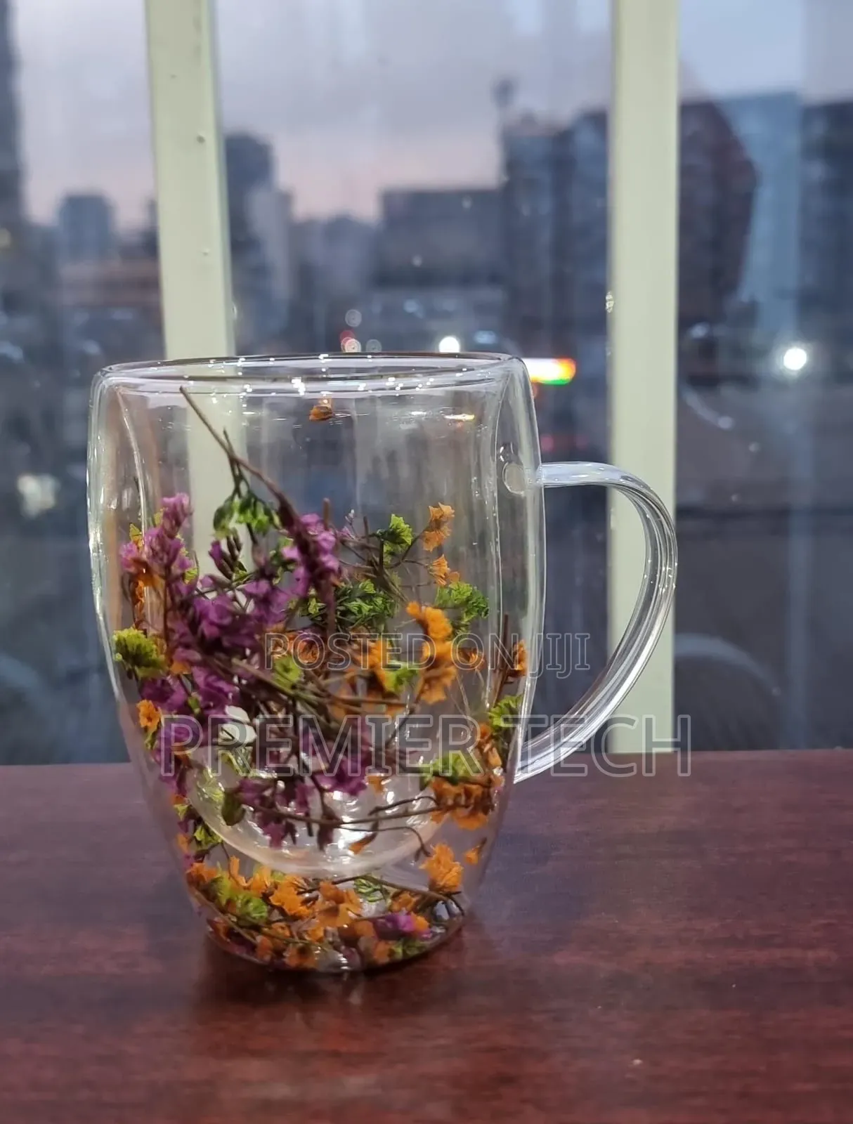 Real Flowers Between Unbreakable Double Wall 350ml Acrylic Cup