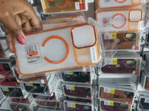 Magmat iPhone 17 Pro Max Transparent Magsafe Compatible Case
