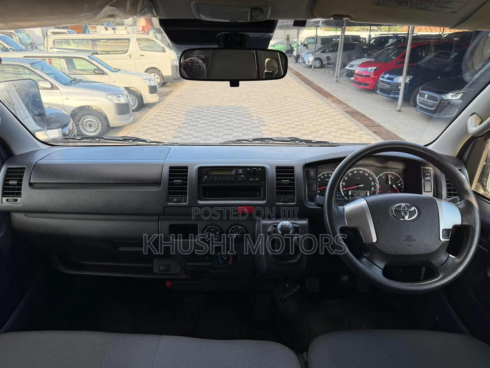 Toyota HiAce 2018 Grey