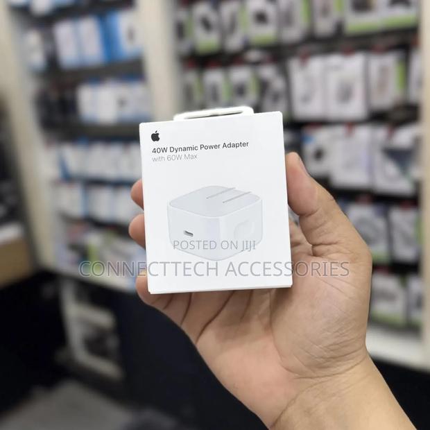 40w Dynamic Power Adapter With 60w Max. - thumbnail 3