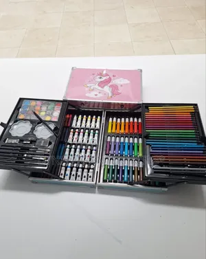 145-Piece Deluxe Art Set
