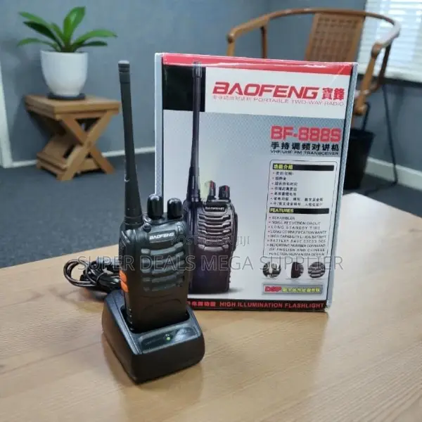 Baofeng Bf-888s Handheld Walkie Talkie 5km Range 16 Channels Radio