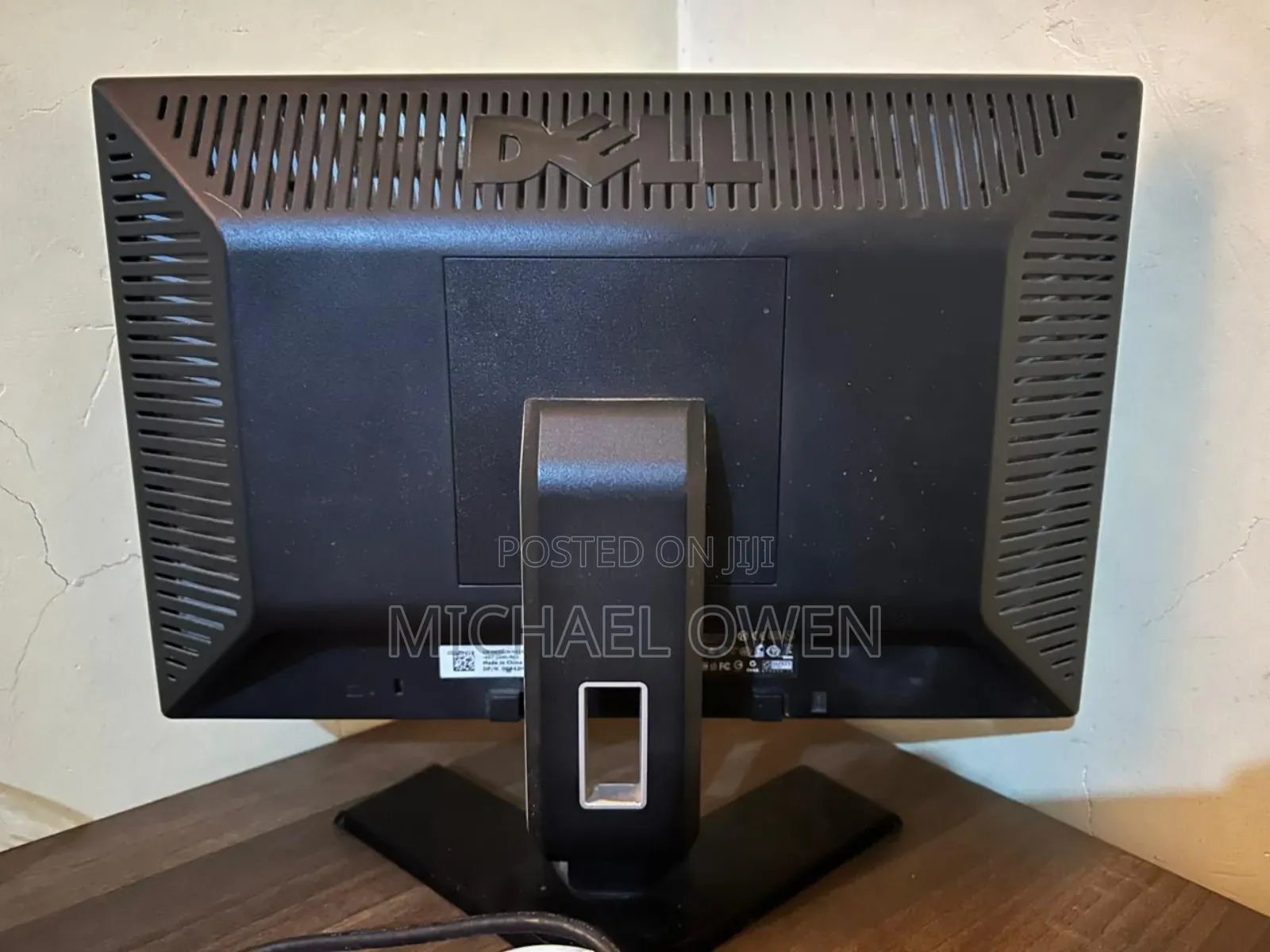 Dell Monitor E178wfpc