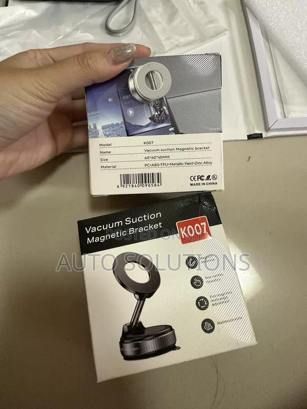 Magnetic Phone Holder - thumbnail 5