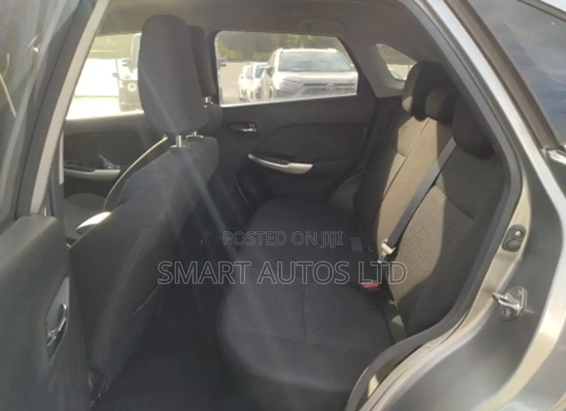 Suzuki Baleno 2019 Silver