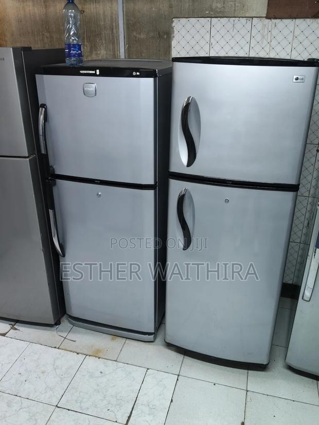 Lg Double Doors Fridge Well Maintained - thumbnail 2