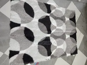 Fluffy Carpet ** 5x8 Size