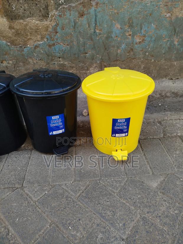 Adix 10 Litre Pedal Bin