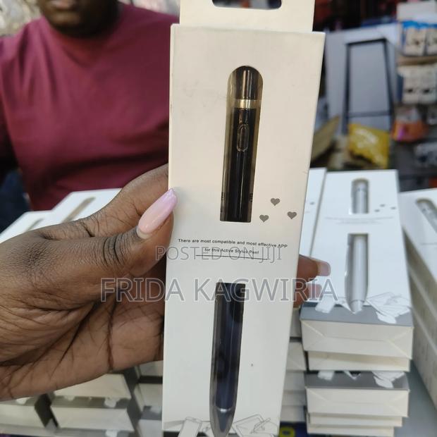 Universal Stylus Pen Compatible With iPads And Tablets
