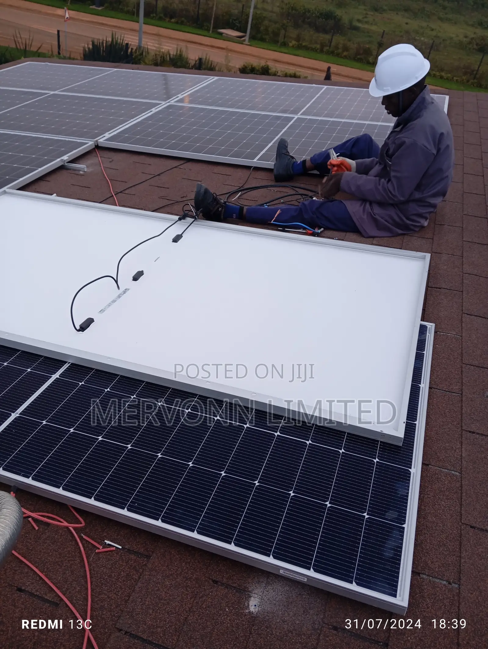 Solar Fridge Power Package