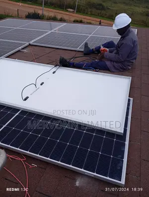 Solar Fridge Power Package