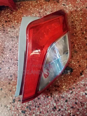Taillight Vitz 2012