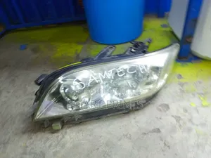 Best Quality Ex Japan Toyota Vanguard Headlights Available