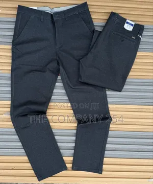 Quality Checked Office Men Semi Casual Trousers