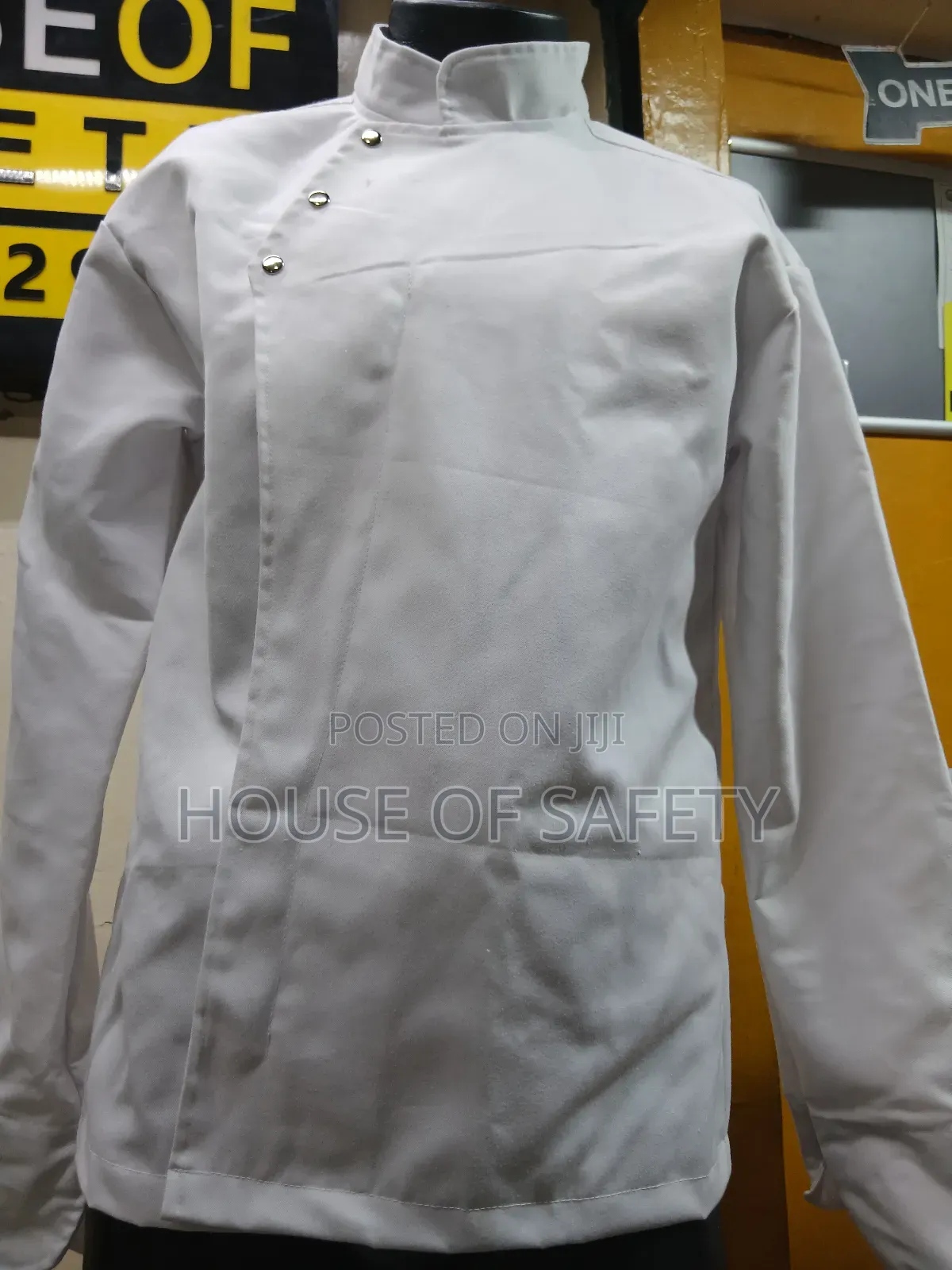 Modern Chef Jackets for Both Men and Women