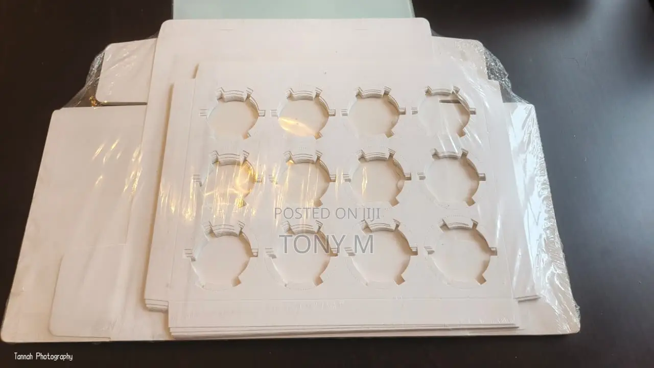 Clearance Sale: Cake Boxes Boards