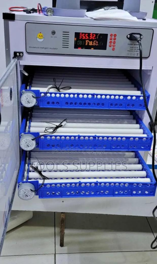 204 Automatic Eggs Incubator - main view