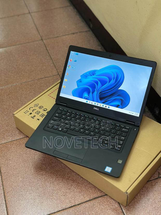 Laptop Dell Latitude 5490 16GB Intel Core i5 SSD 512GB