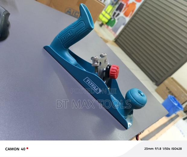 Total Hand Planer