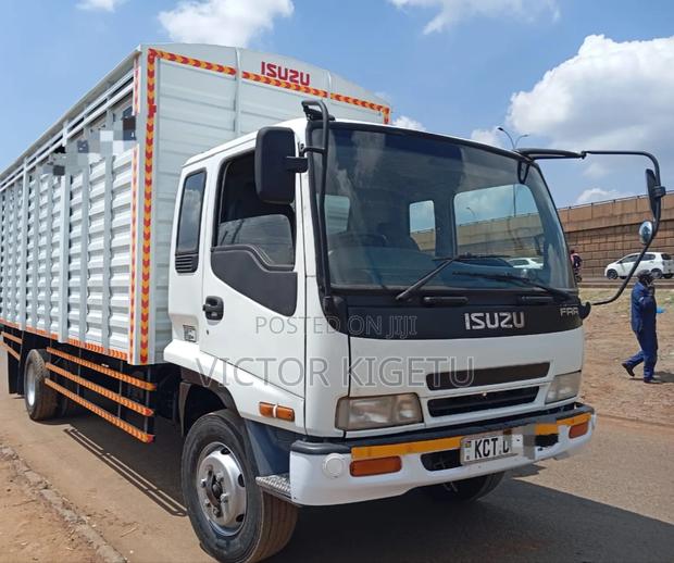 Isuzu Frr33 Local Closed Body
