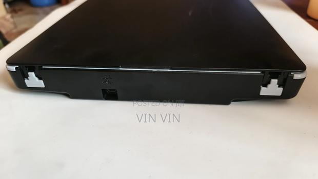 Epson Perfection V19 Scanner - thumbnail 3
