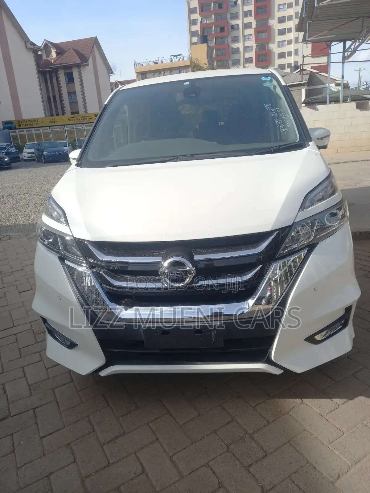 Nissan Serena 2018 White