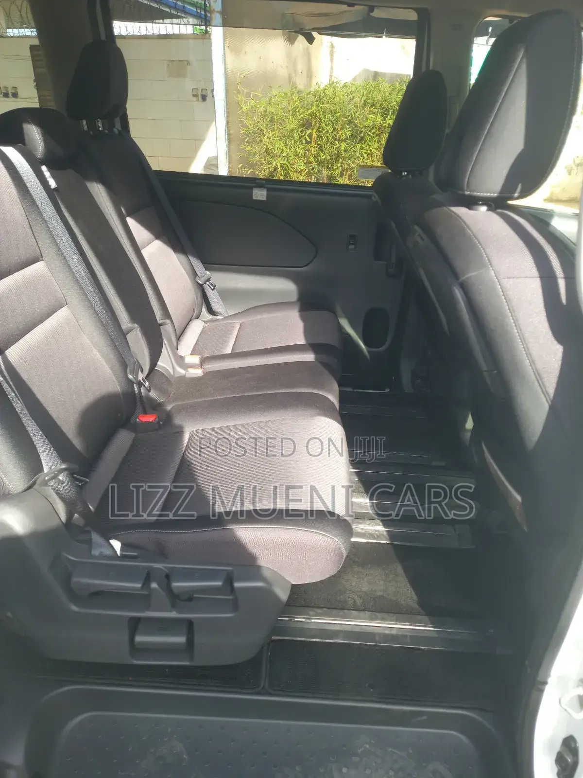 Nissan Serena 2018 White
