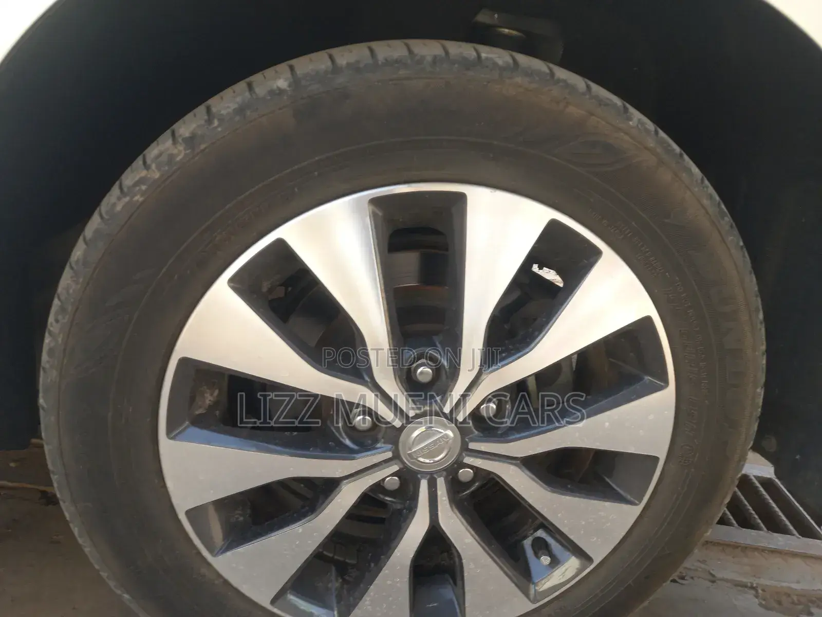 Nissan Serena 2018 White