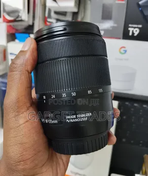 Canon Ef-S 18-135mm F/3.5-5.6 Is Usm Lens(Nano)