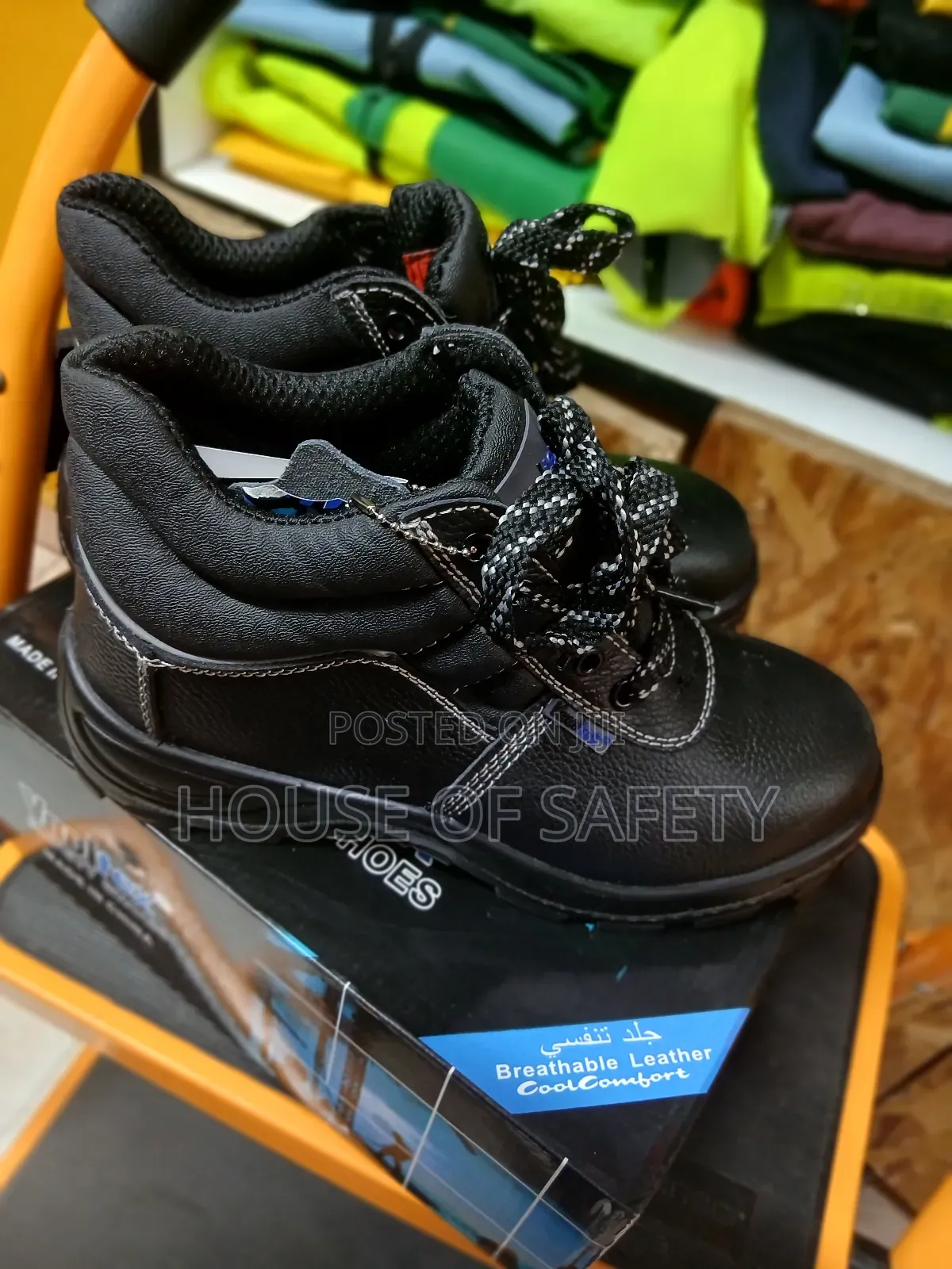 Versitle Vaultex Safety Boots