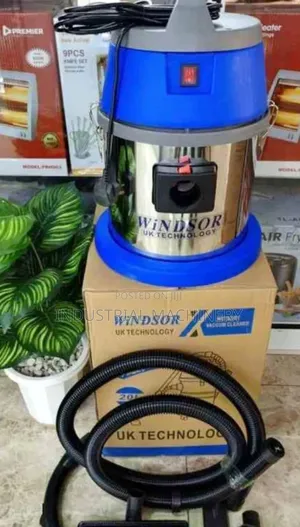 Vacuum Cleaner 20liters Dera