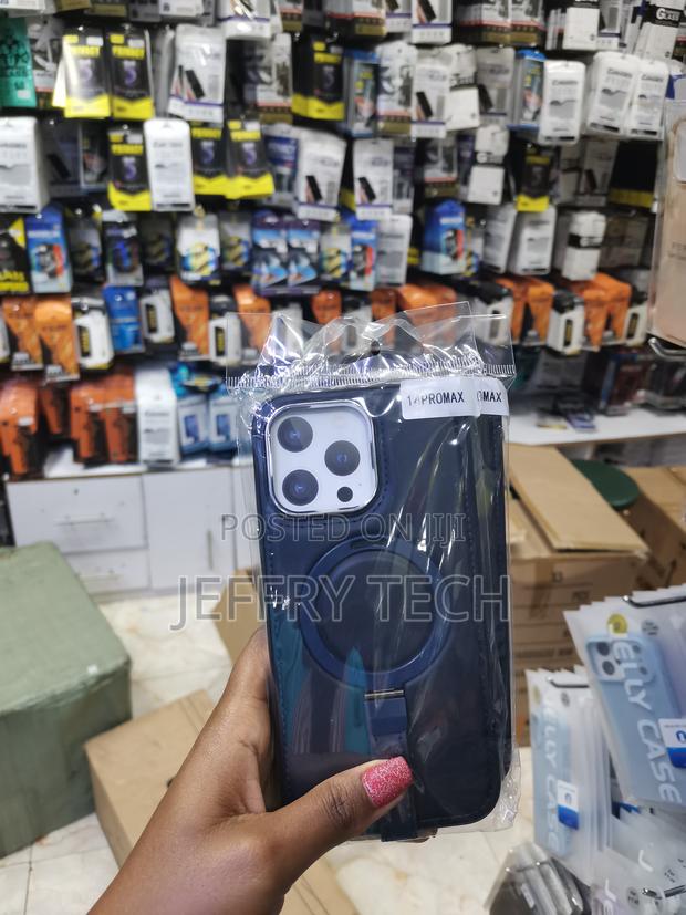 Rmbmax iPhone 14 Pro Max Magsafe Stand Leather Back Case - thumbnail 3