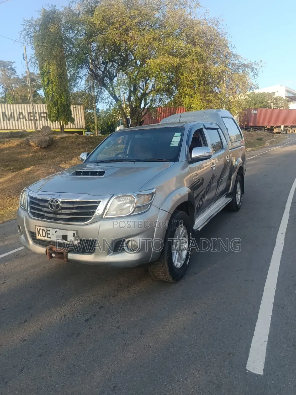 Toyota Hilux 3.0 D-4D 4x4 2015 Silver