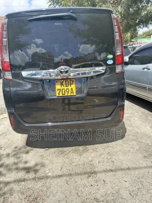 Toyota Noah 2017 Black