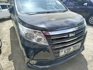 Toyota Noah 2017 Black