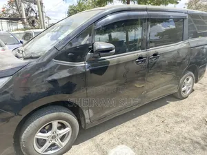 Toyota Noah 2017 Black