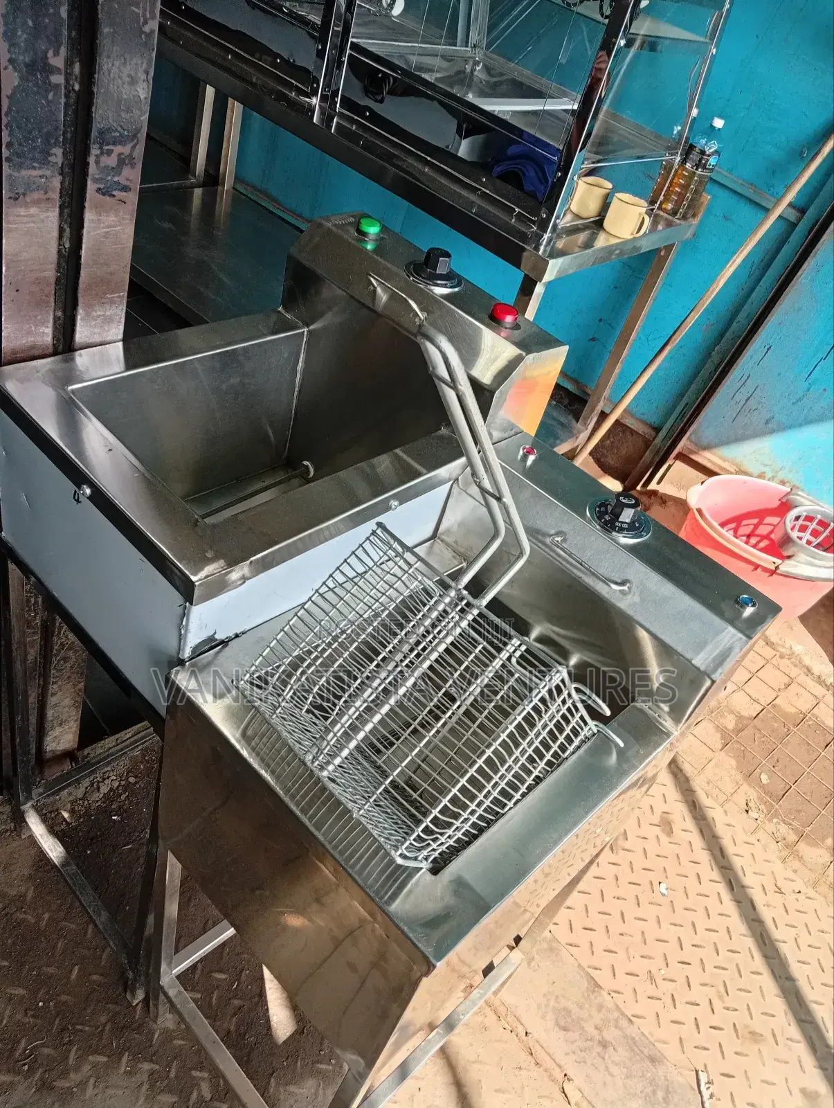 Single Tank Electric Deep Fryers