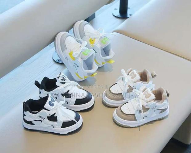 Kids Cute Shoes Size 21-32