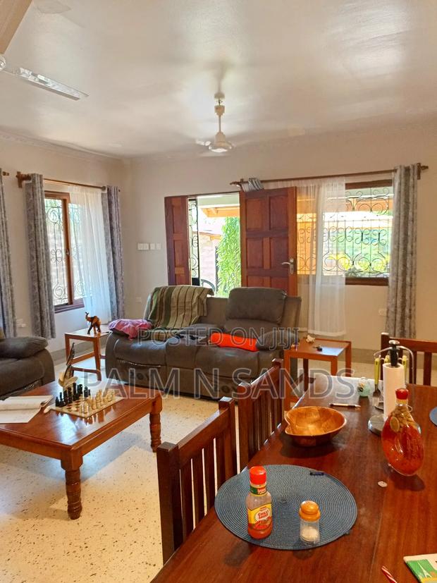 3bdrm House in Diani for sale - thumbnail 10