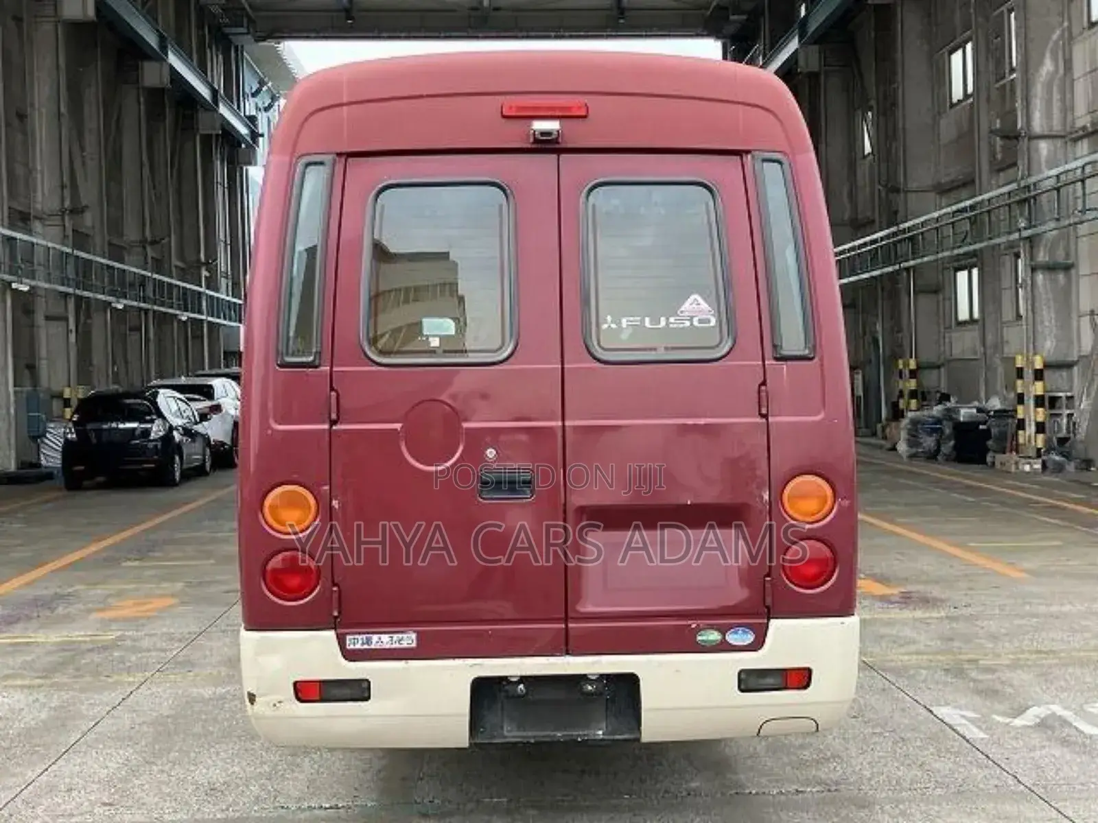 Mitsubishi Fuso Rosa 2018 Brown