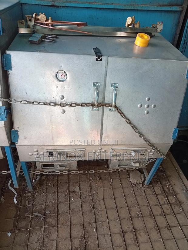 Commercial Charcoal Oven – Dual Jiko System. - main view