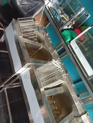 Commercial Deep Fryers
Single Double Tank
Stainless Steel. Fast.