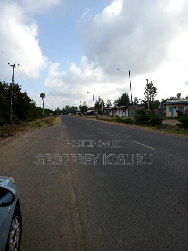 80×200 Plot Fronting Tarmack in Ruai - thumbnail 2