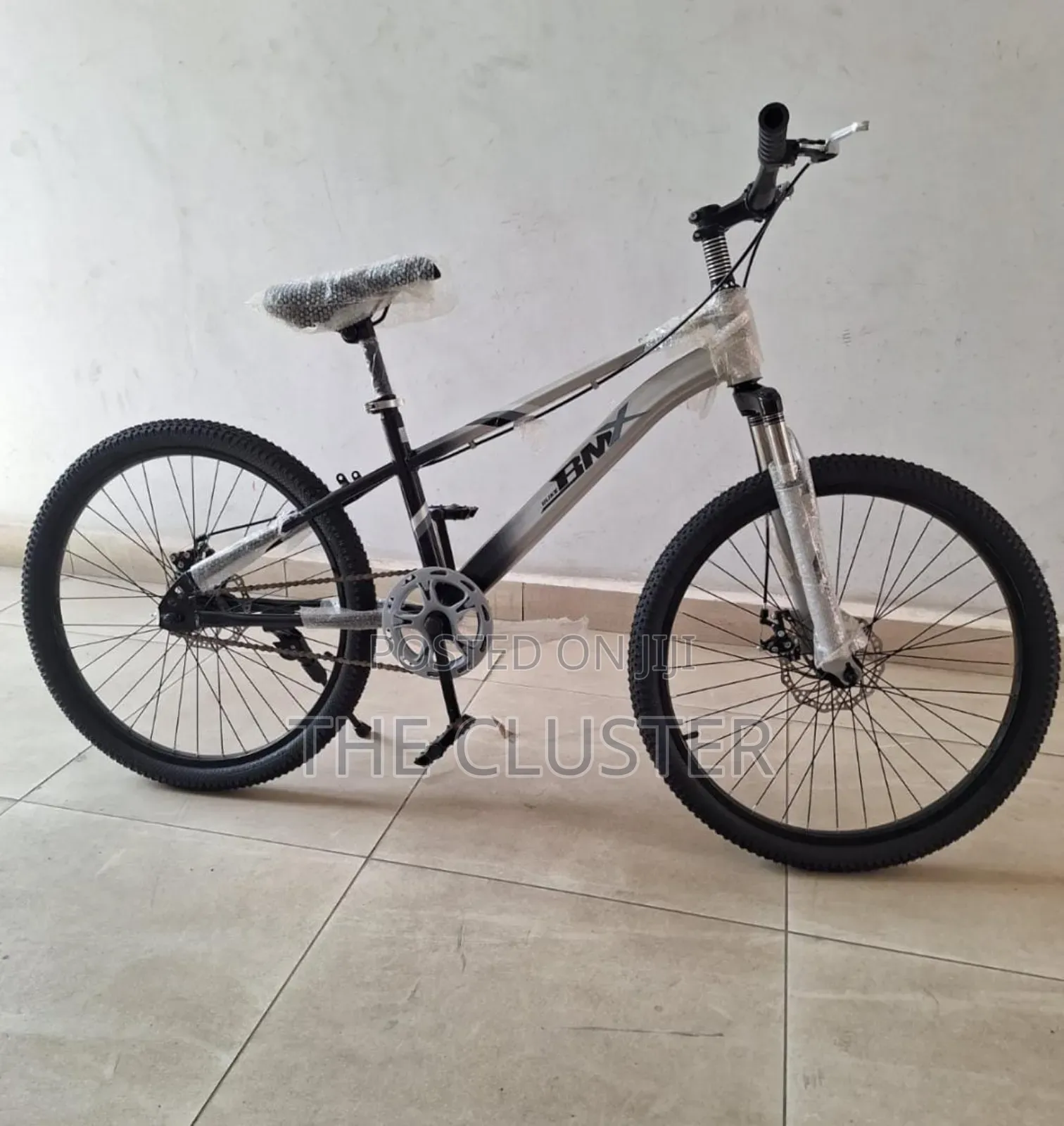 *Size Mountain Bikes Bicycle